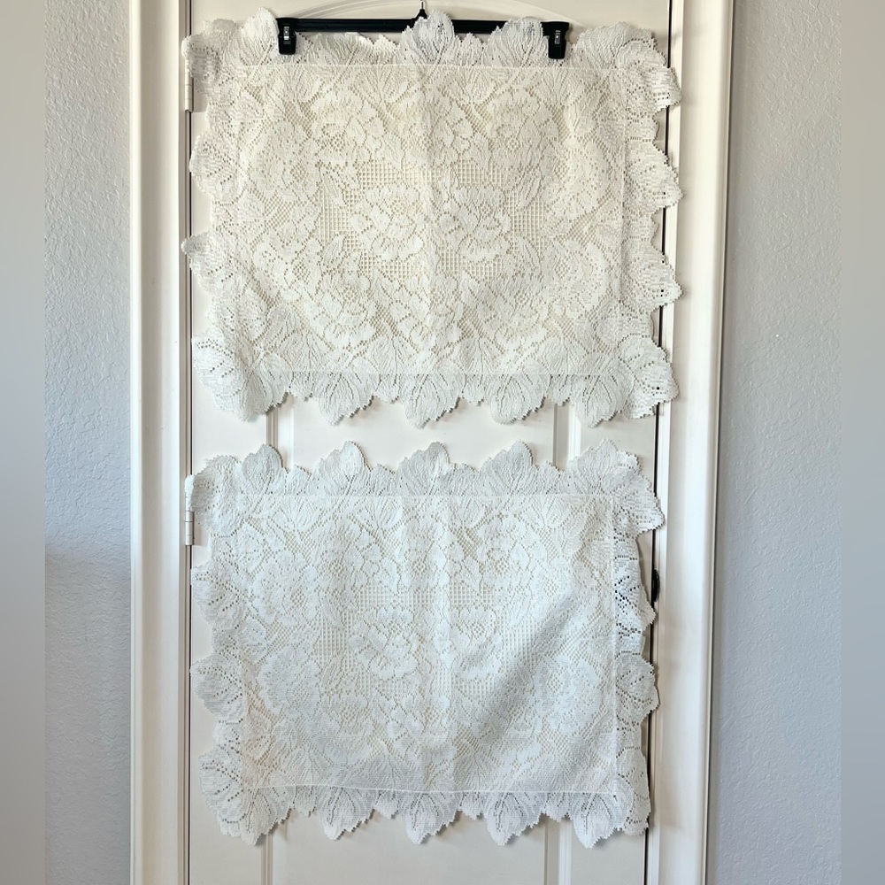 Cream Floral Lace Pillow Shams Set
